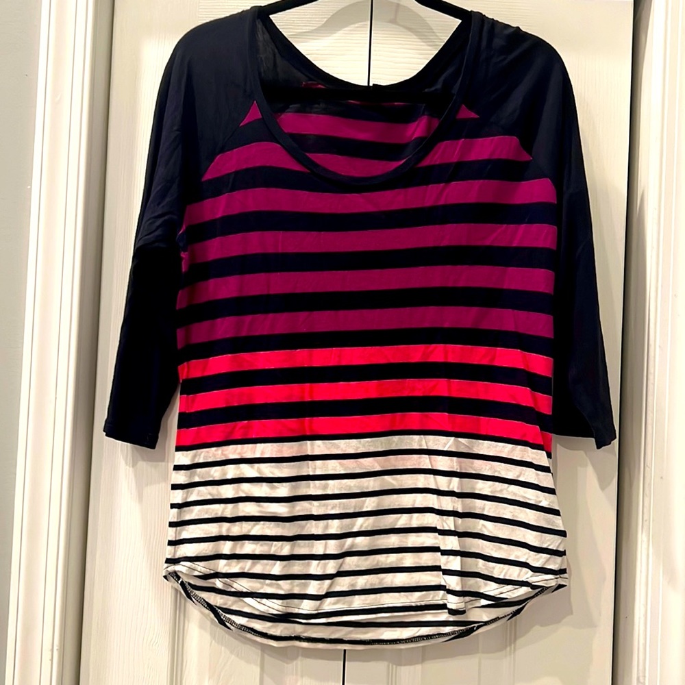 EUC Express Baseball Style striped multicolor, mid length sleeve, Size L